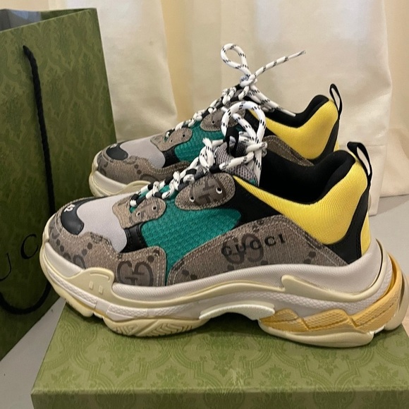 GUCCI X Balenciaga Triple S - Picture 2 of 13